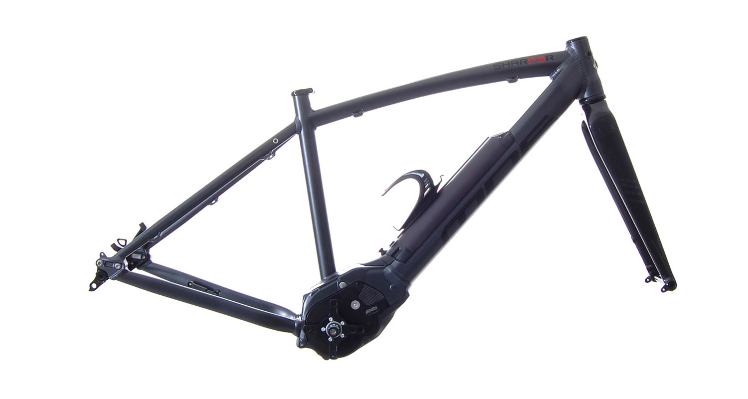 Mde 2020 Born in the Alps Sharp3r black right-side