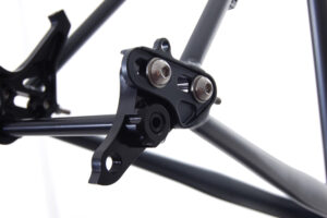 Mde 2020 Madre Komorebi anodic black rear dropouts