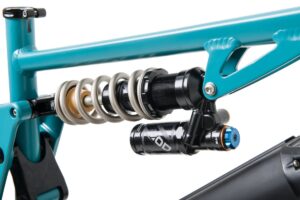 Mde Bikes Born in the Alps Push3r Ebike Frameset Polini Ep3 Plus Mx Formula Mod shock piggy back 34 view